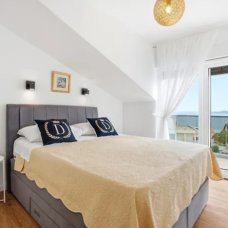 Apartment Sea View Luxury Diva Lux, Ciovo, Okrug