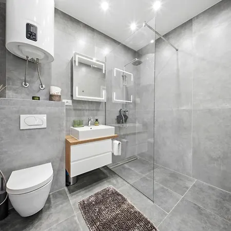 Sea View Luxury Diva Lux, Ciovo, Okrug Apartment