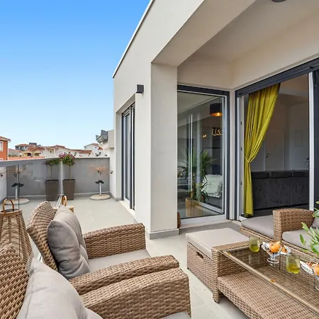 Sea View Luxury Diva Lux, Ciovo, Okrug Apartment Trogir
